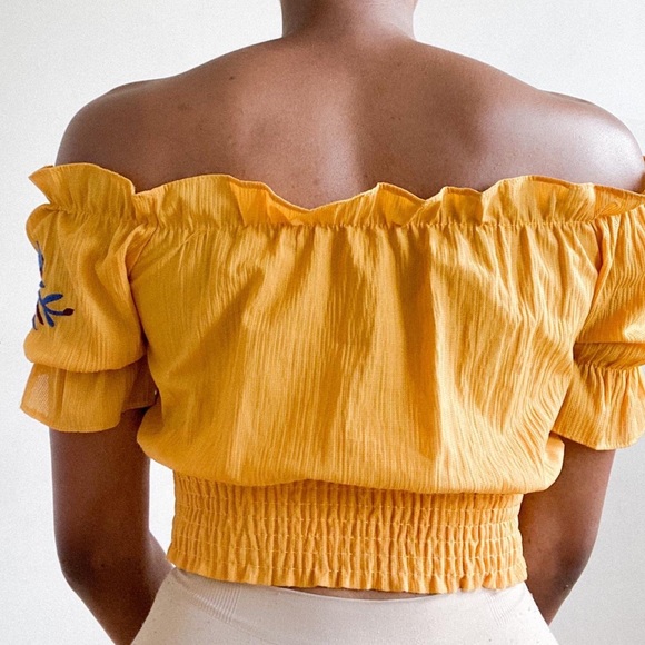 OFF SHOULDER MUSTARD BLOUSE - Picture 2 of 3
